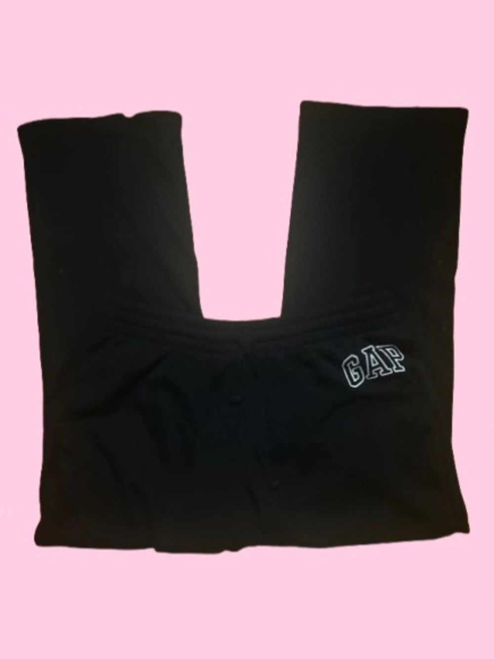 GAP Women’s Black Sweatpants with Logo Patch